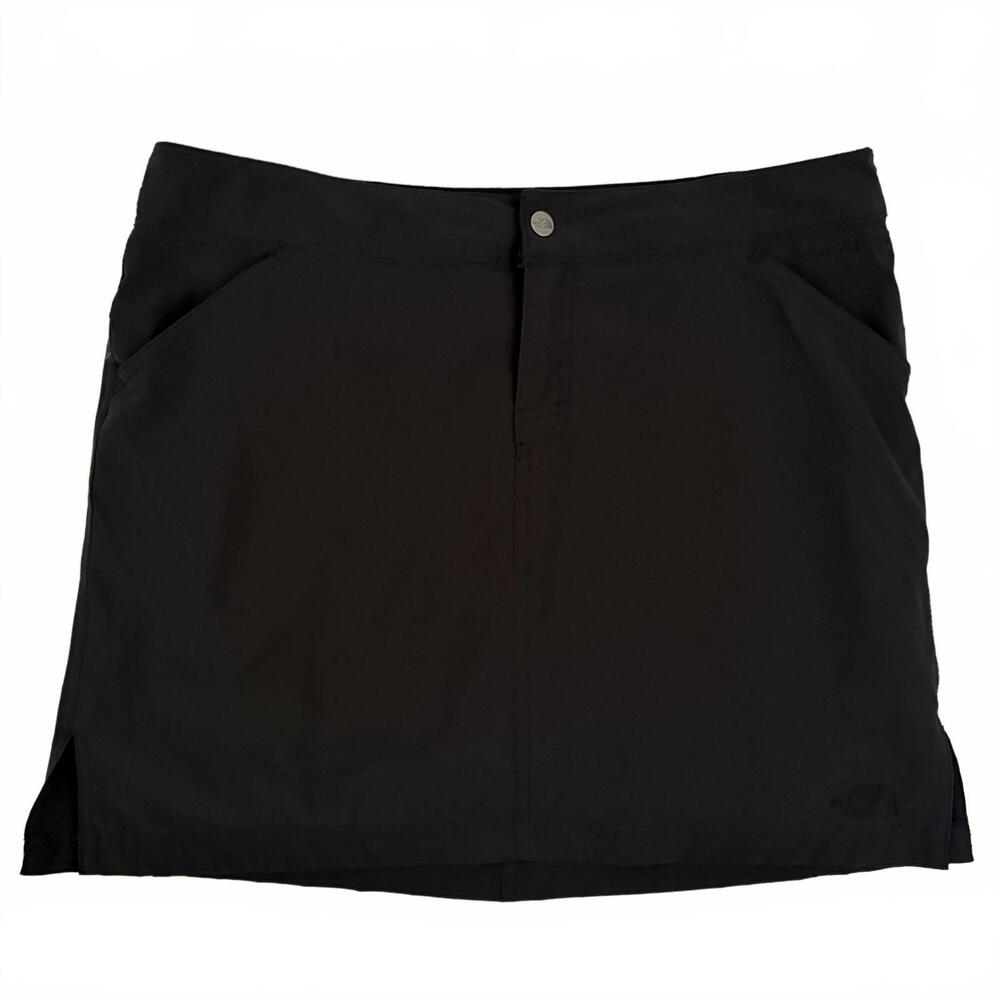 The North Face | Women’s Black Mini Skirt w Shorts Zip Up Size 10